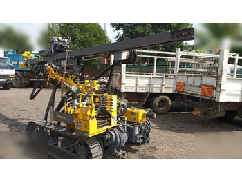 Буровая машина EPIROC