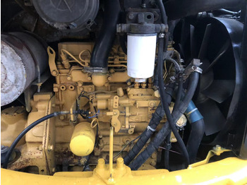 Мини-экскаватор CAT 304C: фото 4 Мини-экскаватор CAT 304C: фото 4