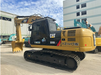 Гусеничный экскаватор CATERPILLAR 320D