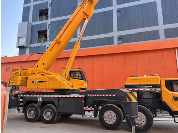 Мобильный кран XCMG XCT80