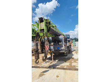 Мобильный кран ZOOMLION