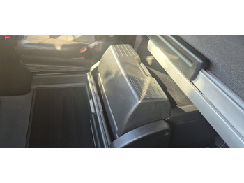 Тягач MAN TGX 18.460 Retarder, Klima, 1. Hand ATM: фото 5 Тягач MAN TGX 18.460 Retarder, Klima, 1. Hand ATM: фото 5