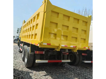 Самосвал SINOTRUK HOWO