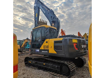 Гусеничный экскаватор Volvo EC140: фото 5 Гусеничный экскаватор Volvo EC140: фото 5