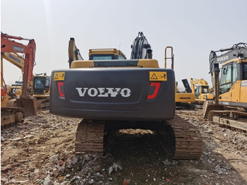 Гусеничный экскаватор Volvo EC220: фото 4