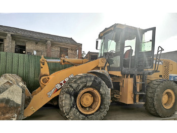 Колёсный погрузчик XCMG LW500KN