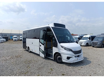 Микроавтобус IVECO Daily