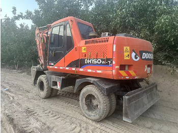 Колёсный экскаватор DOOSAN DH150W-7