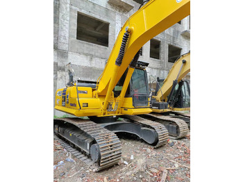 Гусеничный экскаватор KOMATSU PC200-8