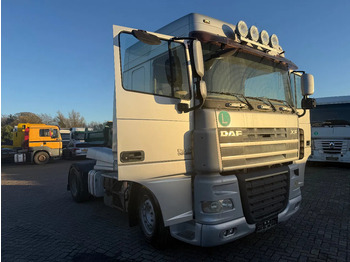 Тягач DAF XF 105 460