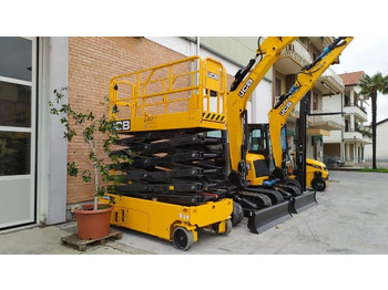 Ножничный подъемник JCB