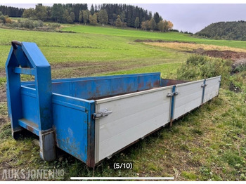 : фото в шапке страницы