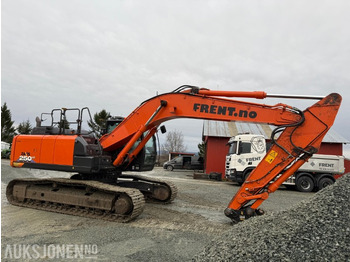 Гусеничный экскаватор Hitachi ZX250 LC-6 EC223, GPS, Sentralsmøring, 2 skuffer, LED: фото 3 Гусеничный экскаватор Hitachi ZX250 LC-6 EC223, GPS, Sentralsmøring, 2 skuffer, LED: фото 3