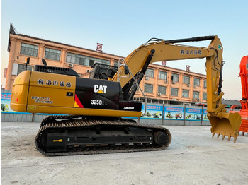 Гусеничный экскаватор CATERPILLAR 325D