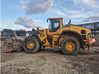 Колёсный погрузчик VOLVO L180H: фото 2