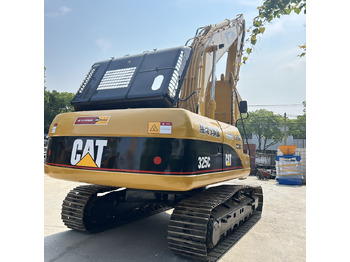 Гусеничный экскаватор CATERPILLAR 325C
