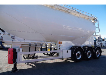 Полуприцеп цистерна для сыпучих грузов Legras CEMENTONACZEPA / 3 KOMORY / 38 000 L / SILOS Legras CEMENTONACZEPA / 3 KOMORY / 38 000 L / SILOS: фото 2 Полуприцеп цистерна для сыпучих грузов Legras CEMENTONACZEPA / 3 KOMORY / 38 000 L / SILOS Legras CEMENTONACZEPA / 3 KOMORY / 38 000 L / SILOS: фото 2