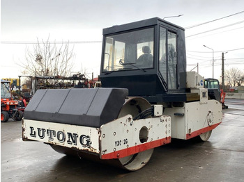 Дорожный каток