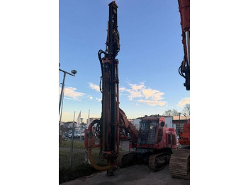 Буровая машина SANDVIK