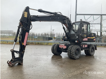 Колёсный экскаватор JCB JS130W