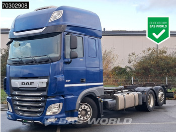 Грузовик-контейнеровоз/ Сменный кузов DAF XF 480