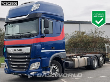 Грузовик-контейнеровоз/ Сменный кузов DAF XF 480