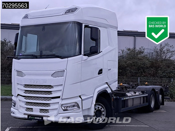 Грузовик-контейнеровоз/ Сменный кузов DAF XG 480