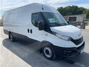Цельнометаллический фургон IVECO Daily 35s16