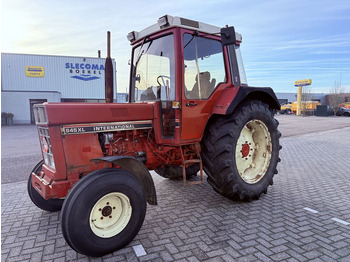 Трактор CASE IH XL