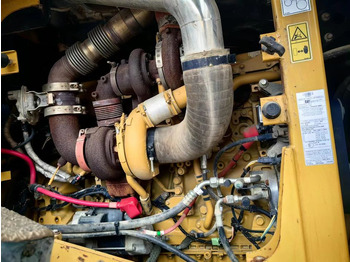 Колёсный погрузчик Second Hand Caterpillar CAT 950GC 5 Ton Wheel Loader USED CAT 950 Wheel Loaders in Low Price for Hot Sale: фото 2 Колёсный погрузчик Second Hand Caterpillar CAT 950GC 5 Ton Wheel Loader USED CAT 950 Wheel Loaders in Low Price for Hot Sale: фото 2