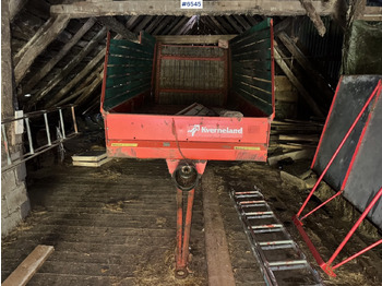 Техника для сенозаготовки Kverneland UN 7000 Harvesting wagon w/ throwing roller.: фото 3 Техника для сенозаготовки Kverneland UN 7000 Harvesting wagon w/ throwing roller.: фото 3