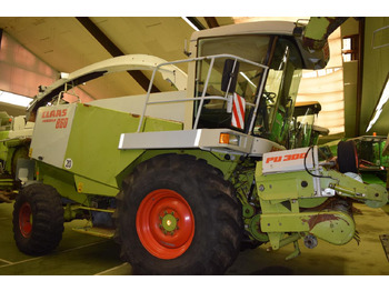 Кормоуборочный комбайн CLAAS Jaguar 860