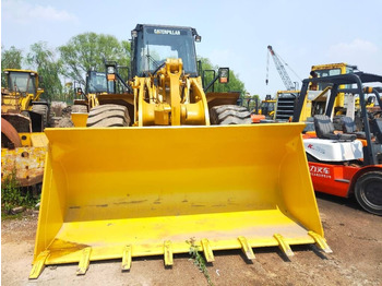 Колёсный погрузчик CATERPILLAR 966H