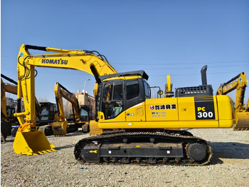 Гусеничный экскаватор KOMATSU PC300-7