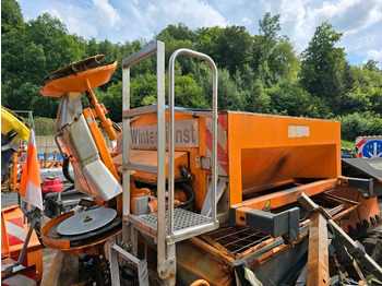 Разбрасыватель песка/ Соли UNIMOG