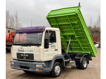 Самосвал MAN