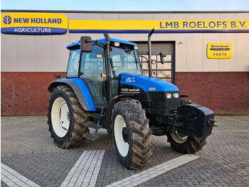 Трактор NEW HOLLAND TS100