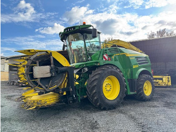 Кормоуборочный комбайн JOHN DEERE 8400