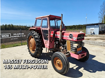 Трактор MASSEY FERGUSON 100 series