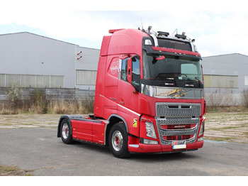 Тягач VOLVO FH 500