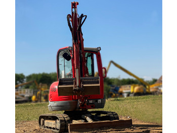 Мини-экскаватор JCB