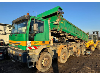 Самосвал IVECO EuroTrakker