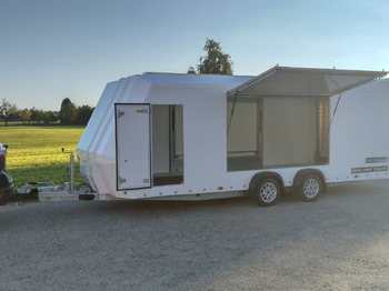 : фото в шапке страницы