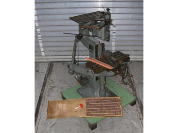 Фрезерный станок по металлу