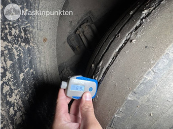 Тягач Volvo FH 12: фото 5