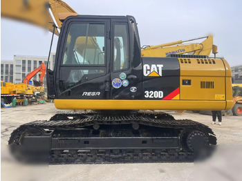 Гусеничный экскаватор CATERPILLAR 320D: фото 3