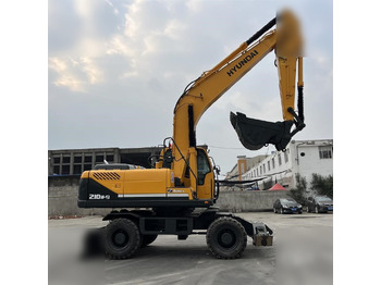 Колёсный экскаватор HYUNDAI ROBEX 210W-9: фото 2 Колёсный экскаватор HYUNDAI ROBEX 210W-9: фото 2