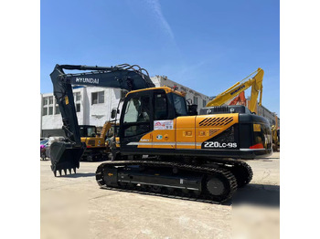 Гусеничный экскаватор HYUNDAI