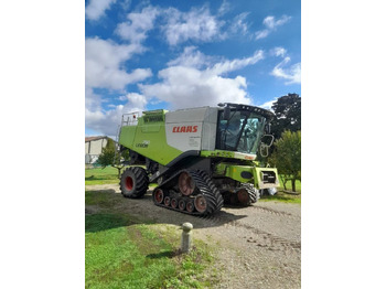 Зерноуборочный комбайн CLAAS Lexion 750