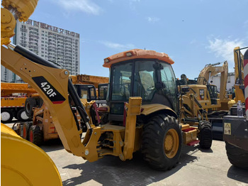 Экскаватор-погрузчик CATERPILLAR 420F